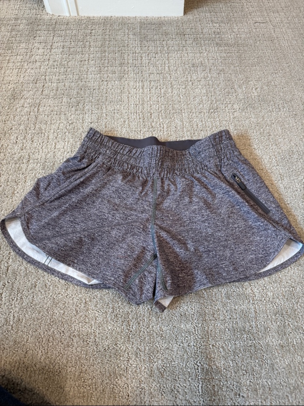 Lululemon Women's Heather Gray Athletic Running Shorts - Midrise